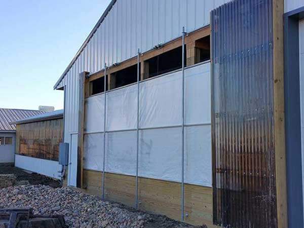 aerated doorway for barn